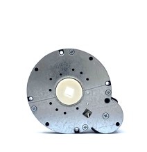 Treuil à sortie latérale entrée 6P7 sortie carré de 8- 95k502